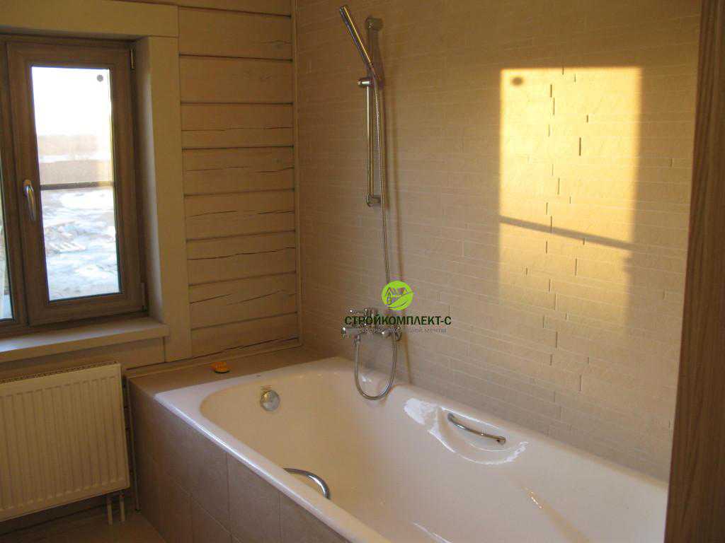 Дизайн ванной комнаты в деревянном доме (11 фото)